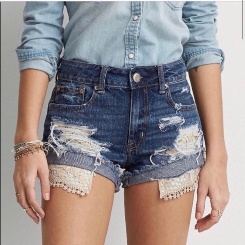 America eagle Jean shorts with lace pockets
